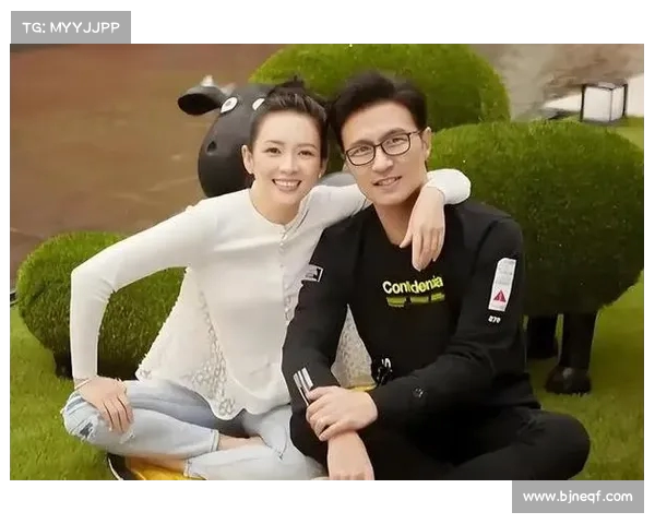 章子怡与汪峰字迹大对比,网友直呼:差距明显,差的不是一点半点 章子怡与汪峰字迹大对比,网友直呼:差距明显,差的不是一点半点