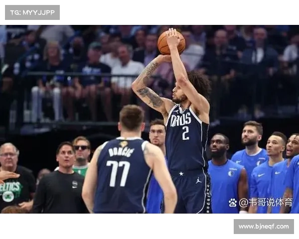 莱夫利在NBA总决赛首度三分命中,成为历史最年轻球员 莱夫利在NBA总决赛首度三分命中,成为历史最年轻球员